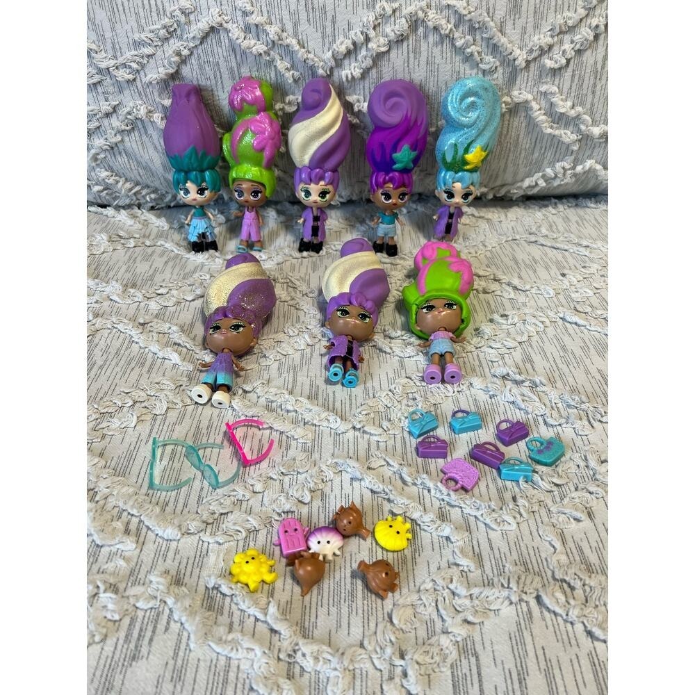 Rainbow Sparkle Surprise Doll Clothes and Accessories Lot of 8